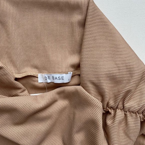 De Base Rib Fold over Off Shoulder Bodysuit Brown - Picture 2 of 2